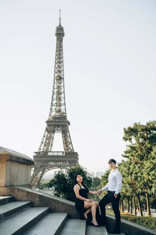 Couple photoshoot in Paris — Romance in Paris