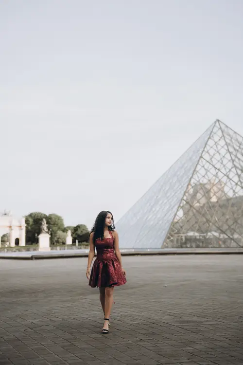 Couple photoshoot in Paris — Romance in Paris