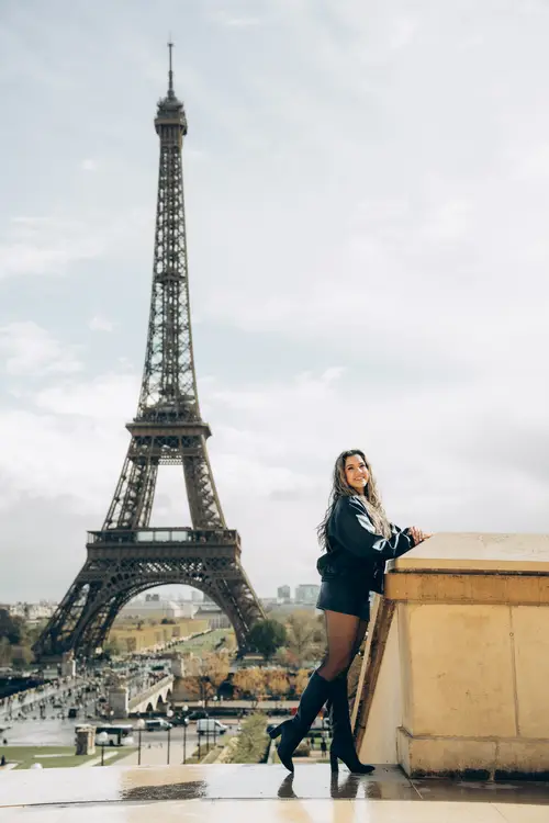 Couple photoshoot in Paris — Romance in Paris