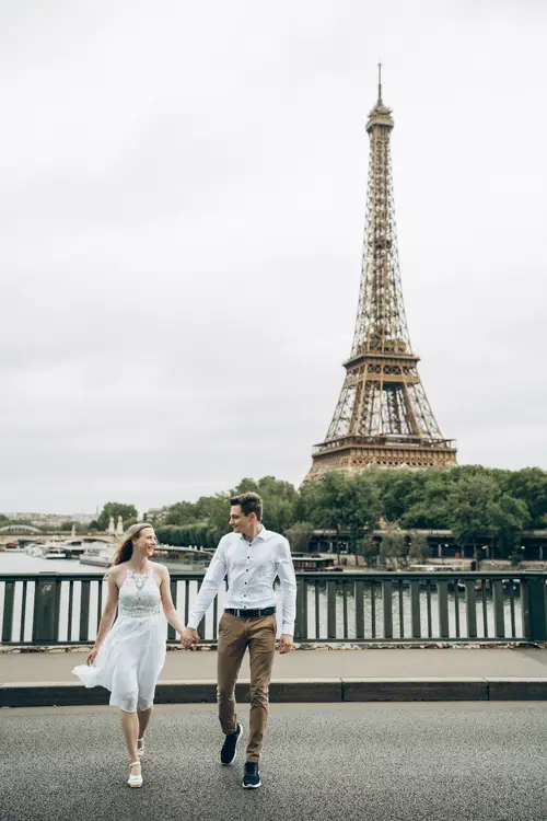 Couple photoshoot in Paris — Romance in Paris