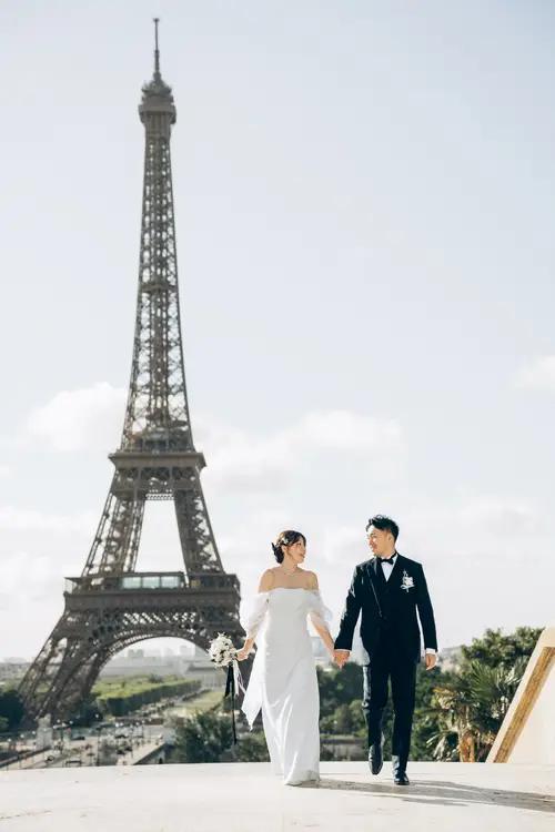 Couple photoshoot in Paris — Romance in Paris