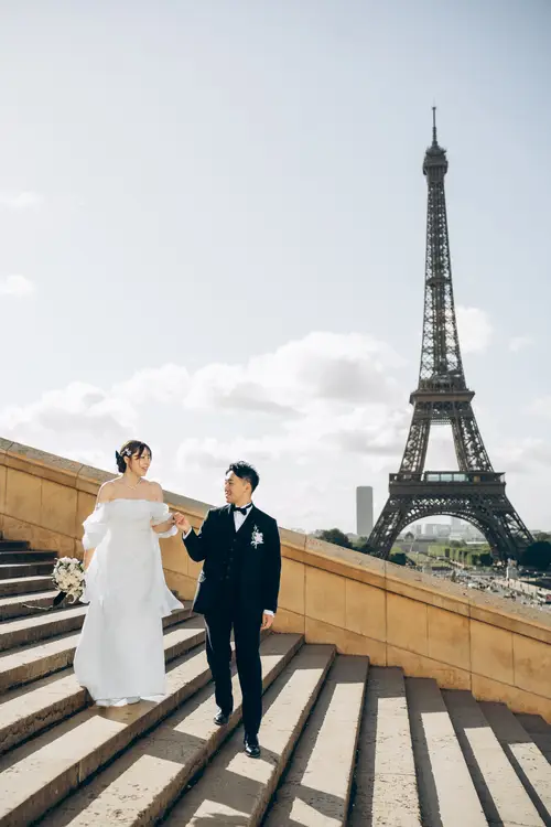 Couple photoshoot in Paris — Romance in Paris